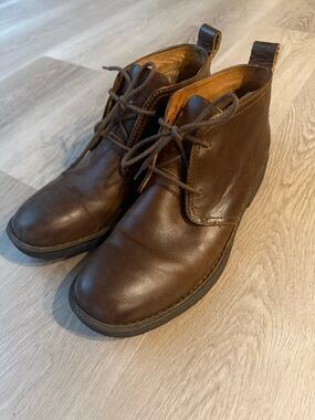 Born Bismark Brown Leather Chukka Boots